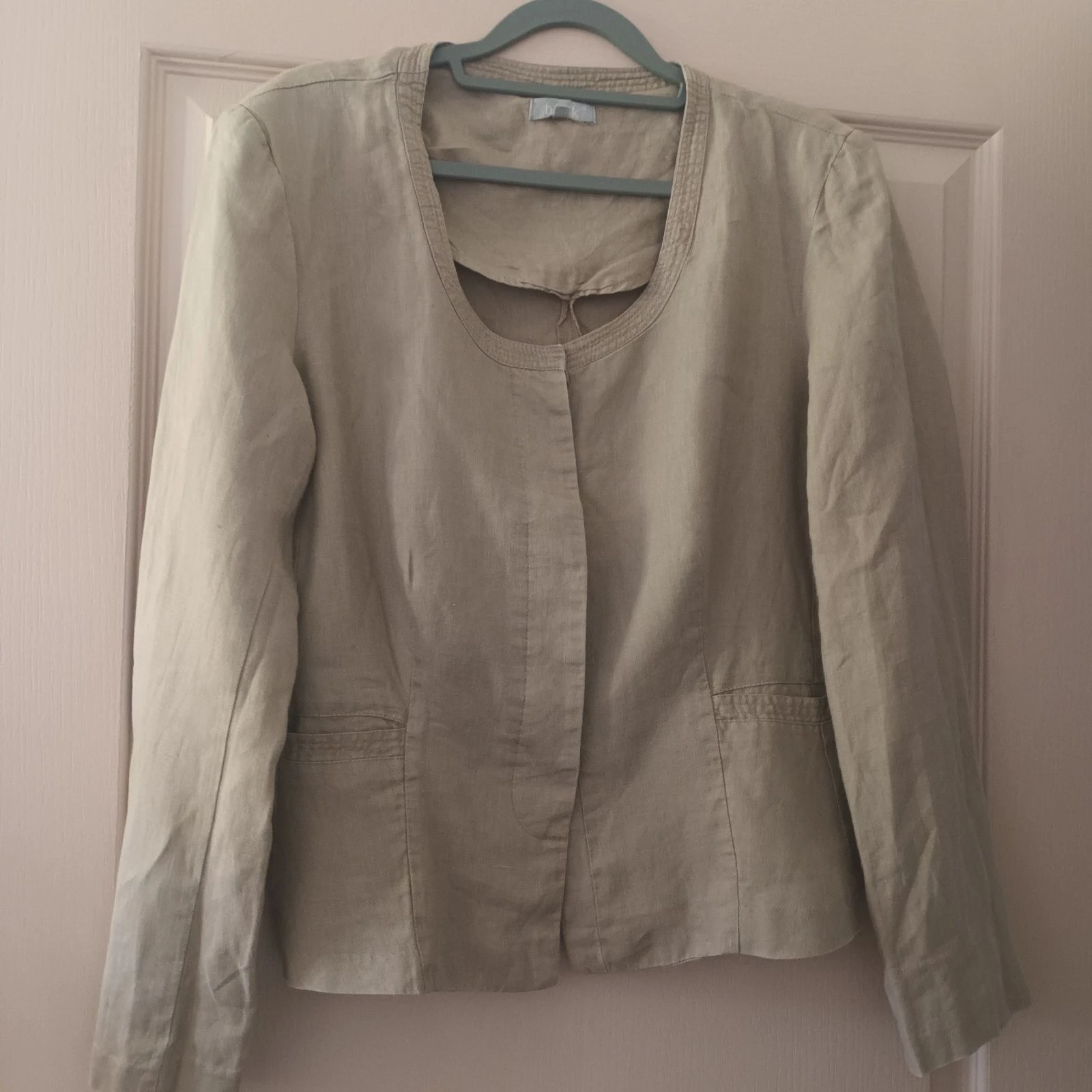 Veste légère en lin BNK – Taille 40 – Style Estival / Chic